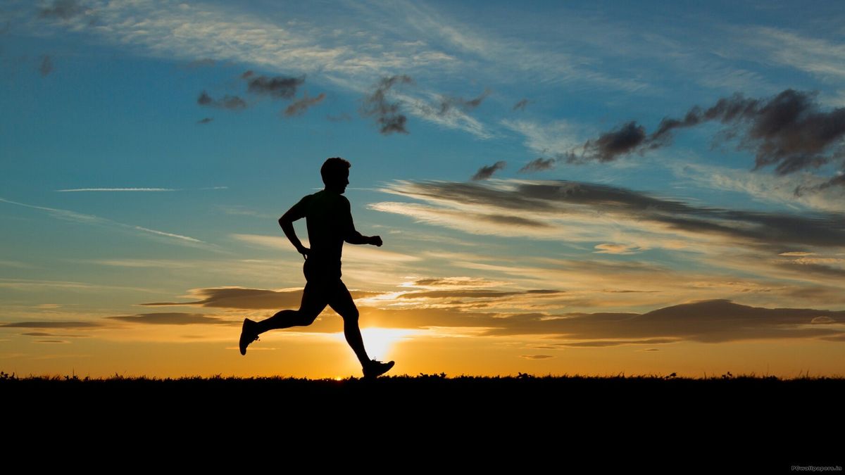 Realistic Running Pose Simulation